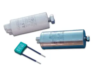 Kondensator, 32uF, 250V, plastkapsling