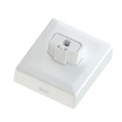 DCL m/støpsel. Påvegg. hvit 6A