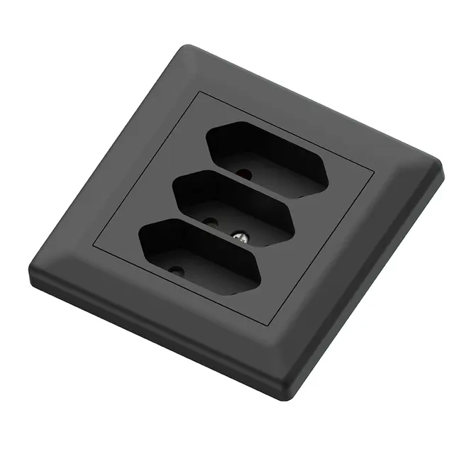 3-veis Euro stikk 2,5A innfelt sort 
